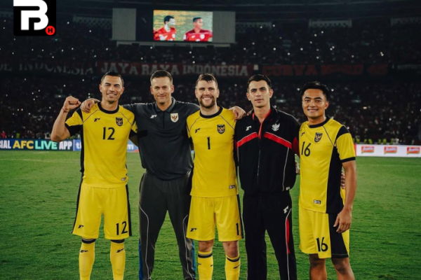 Timnas Indonesia menghadapi dilema di posisi penjaga gawang jelang putaran ke-4 Kualifikasi Piala Dunia 2026 zona Asia.