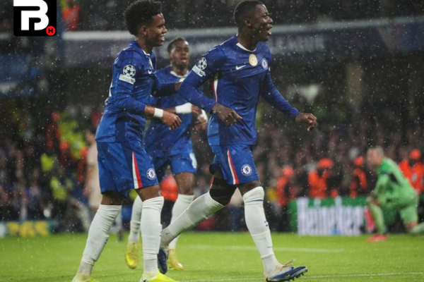 Piala EFL: Wolverhampton Hadapi Ujian Berat vs Chelsea Laga babak keempat Piala EFL (Carabao Cup) antara Wolverhampton Wanderers dan Chelsea diprediksi akan menjadi pertandingan yang sengit, meski tim tamu lebih diunggulkan.