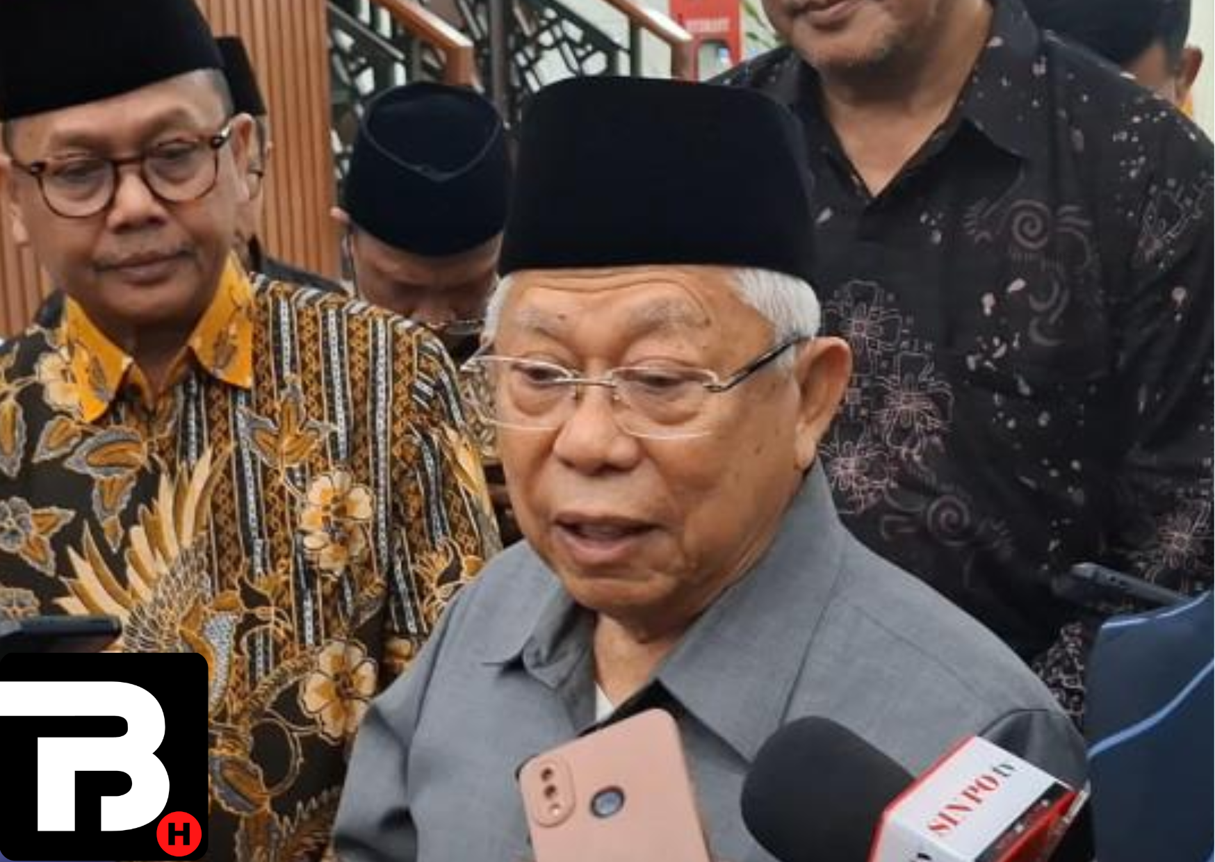Mantan Wakil Presiden Ma’ruf Amin memberikan sambutan tentang pentingnya wakaf produktif sebagai upaya mengurangi kemiskinan di Indonesia.