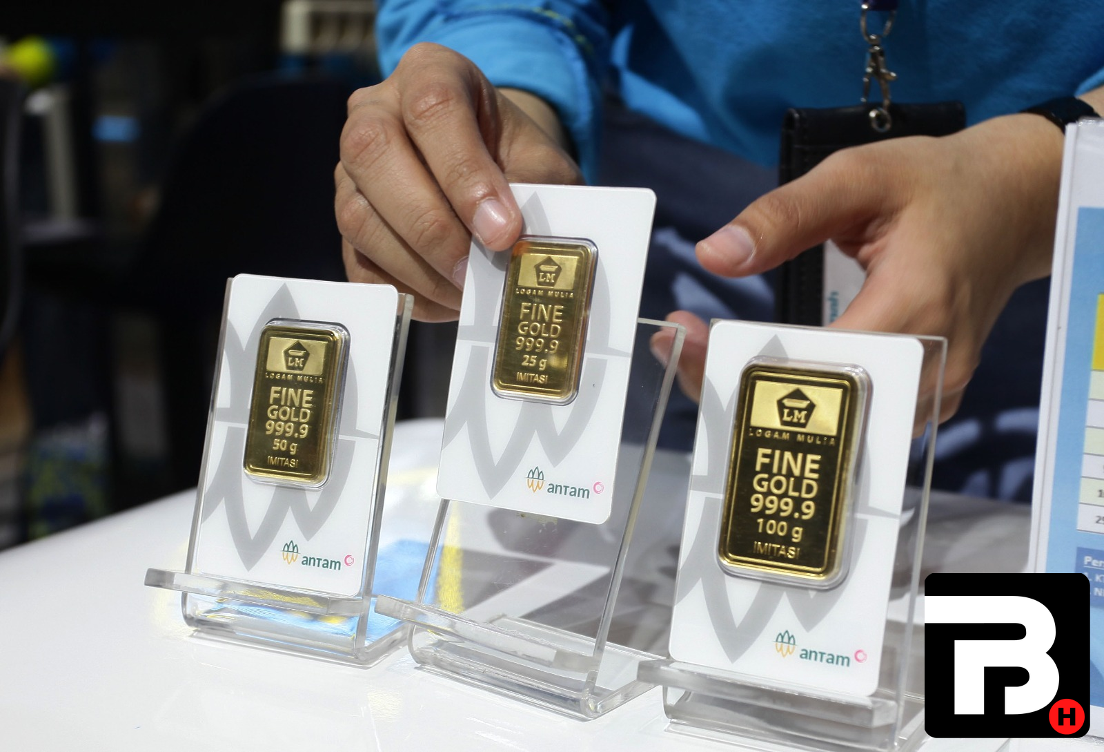 kenaikan harga emas Antam Oktober 2025 berdasarkan berat